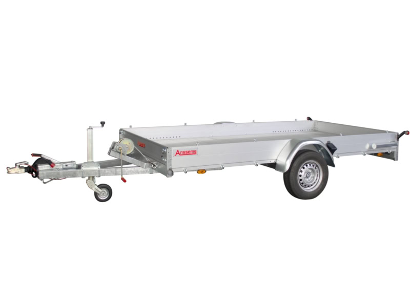 Veetrailer voor aanhangwagen met lage bodem en stevige constructie.