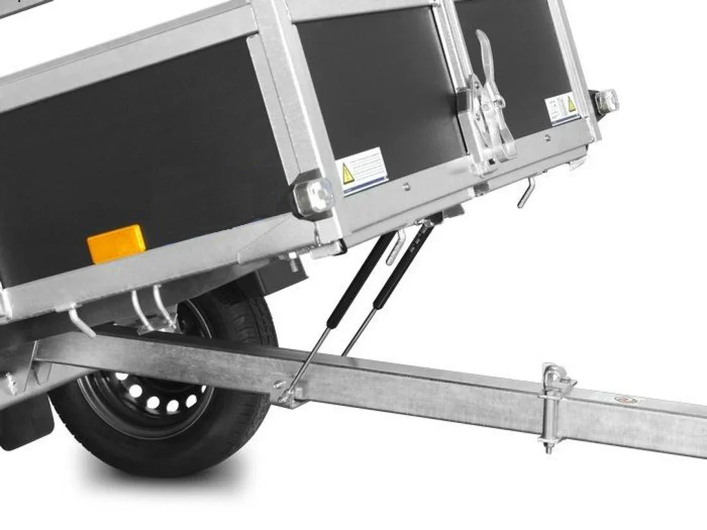 Aanhangwagen voor transport en opslag, ideaal voor zakelijke en particuliere toepassingen. Robuust e.