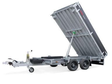 Vrachtwagenaanhanger met kantelbare laadbak voor transport en opslag.