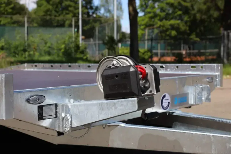 Remsysteem voor aanhangwagen op trailer.