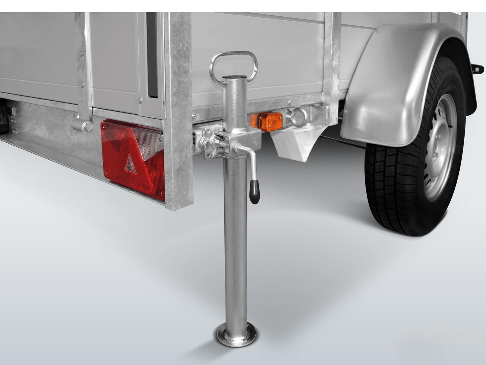 Steunpoten in schuifklem voor aanhangwagens, set inclusief verstelbare poten.