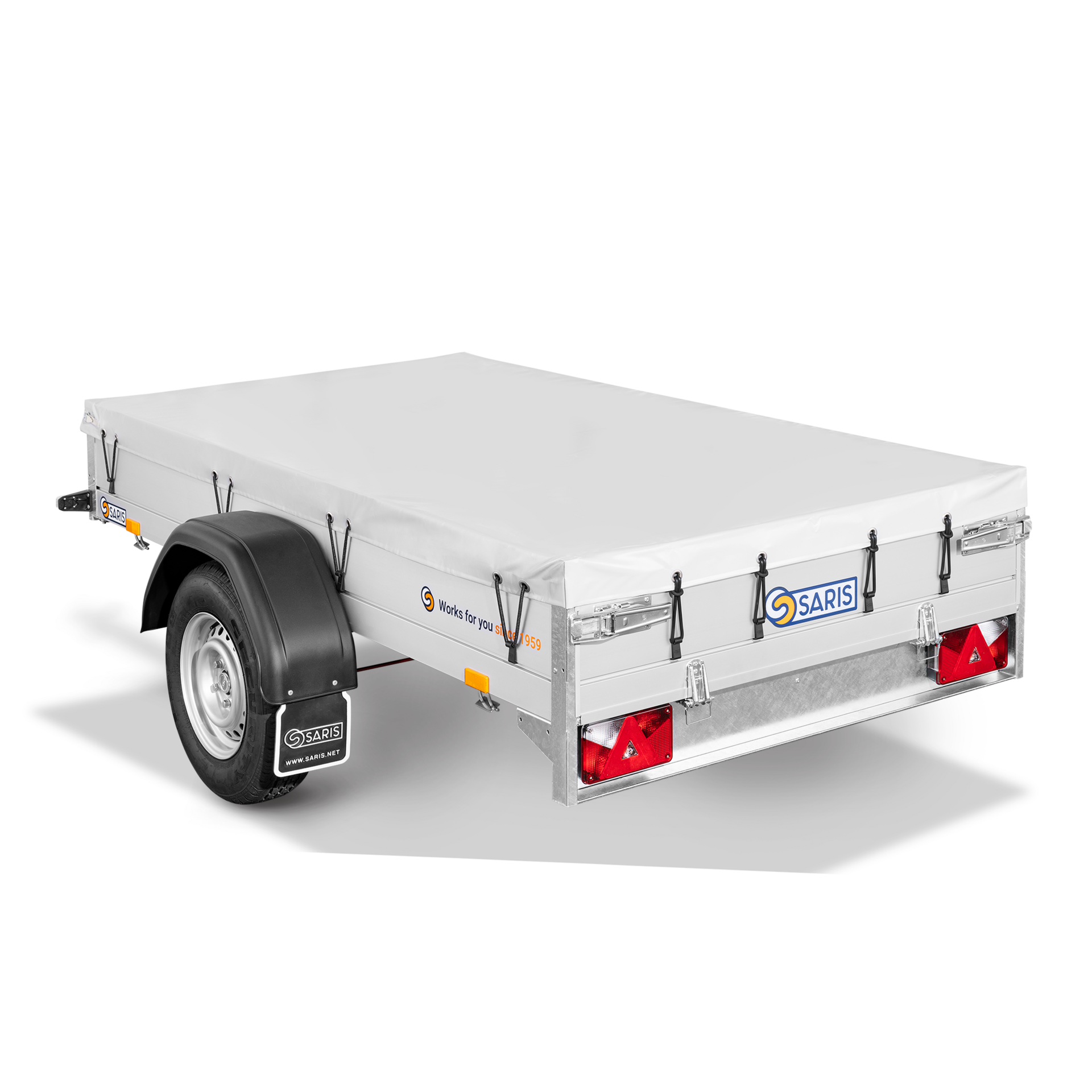 Veetrailer met witte afdekzeil voor transport en opslag.