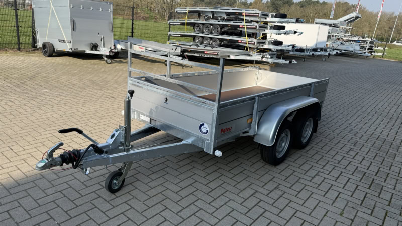Veetrailer met dubbele assen voor transport en opslag.